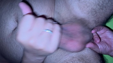 Gozada com dedo no cu