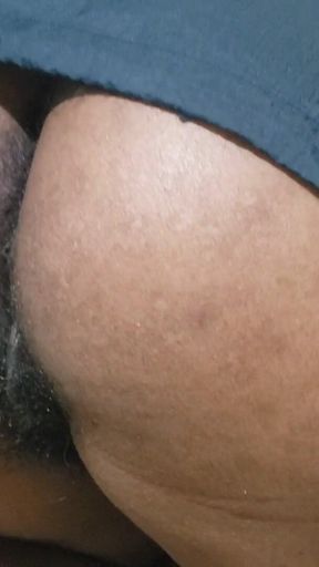 Assh Lee Curvy Girl Showcase - Big Booty Babe, Natural Confidence, Real Amateur Vibes