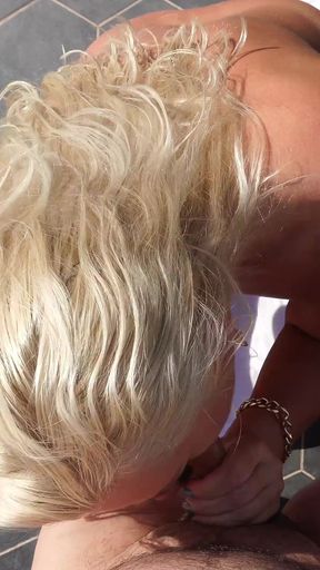 Shakira's Sunny Patio Suck-fest: Blonde Bombshell Devours and Gets Drenched