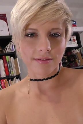 Makenna Blue loves a little bit of tease!