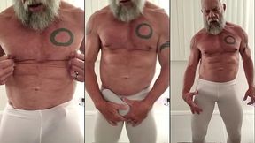 LA Dave'_s hard cock in leggings