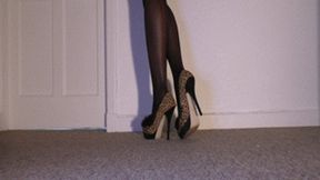 Sexy high heels Mistress - wmv