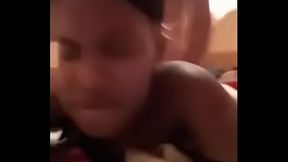 l. quiere duro y que se lo choquen aya