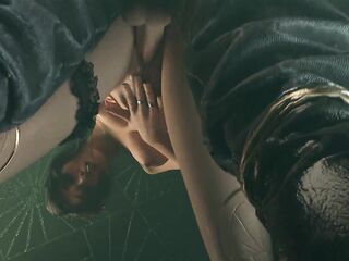 Expedition 33 - lune squirting and getting creampied