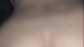 DELICIOSA VECINA NO SE AGUANTA LAS GANAS DE VOLVER DEL RIO Y ME LA FOLLO EN LA CABAÑA ????????