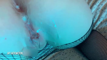 Making a Mess of this Pretty PAWG