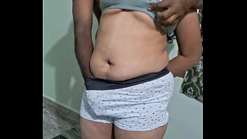 Hot Aunty in Blue saree