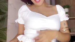 tu linda🎀  |  Latina, 18+ , brunette, bigboobs