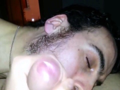Chupando as bolas e o pau do hetero amigo - amador, blowjob,