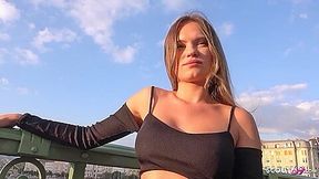 Pleasant Teen 18+ With Bouncing Breasts Pickup For 1st Casting Screw