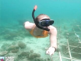 Snorkel Floozy: Constricted Bikini, Dive Mask & Underwater Fin Tease