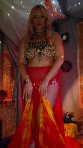 Your private desert princess, creating a slow-burn ritual in the