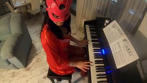 Adventures of MilfyCalla -First piano lesson- preview