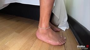 A Cumshot for Spooky Fat Brat Pretty Soles