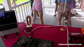 Roxy Muray sucking the DJ at a party