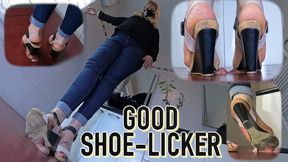 CC - Good shoe licker