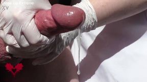 Medical student gives sloppy handjobs to big cocked professor in dominant