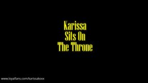 The Queen takes her seat 😈👑