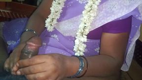 indian desi bhabhi blowjob in saree