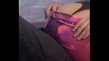 Mi mejor amigo quiere probar sexo conmigo y le digo que s&iacute_.