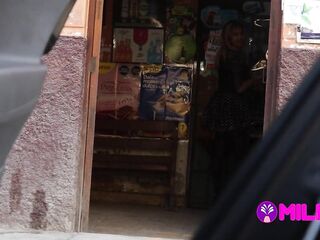 The taxi driver can't contain himself and sucks Yorgelis Carrillo's big melons