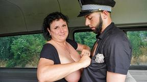 ”Mature BBW trades her Fine Ass for Fine”