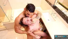 Steamy Shower Frenzy: Arad, Winwin Luke C. Taylors Hot Bareback Ride – 18+