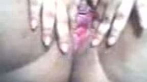 Brazilian BBW milf poked her dirty pussy with a dildo