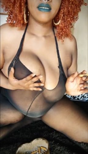 Whoopsie Smoking Pussy Rubbing Ebony