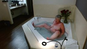 1278 Hotel Room Jacuzzi JOI from Sexy PAWG DawnSkye1962