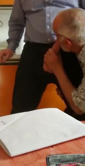 Grandpa's Blowjob Lesson Amateur Daddy