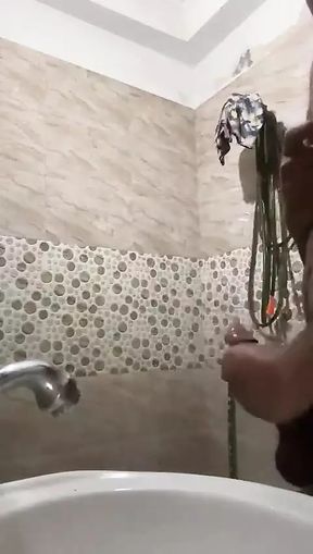 Indian Desi Muscular Guy Masturbates at Night.