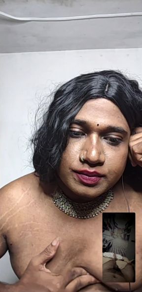 Indian trans exposed her sexy body for client