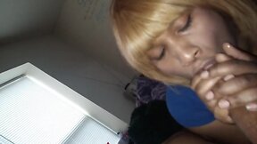 Shemale giving that good head