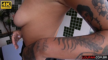 Gulosa sentando gostoso com o cu - Forbidden - Loupan Produções