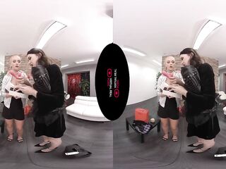 VirtualRealPorn.com - Gals of Christmas