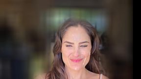 natural brunette slut gets face covered and walks in public