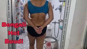 Beautiful bengali bhabhi sex in bathroom - kolkata bhabhi