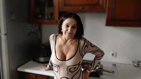Unexpected Encounter: Alone with My Friend's Alluring Mom!