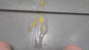 Sissy Kanisa Eat Fresh Egg From Her Ass