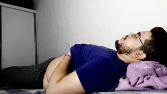 Chubby amateur gay guy jerks off in solo masturbation