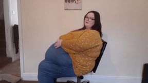 SSBBW goddess vs office chair - fat chat