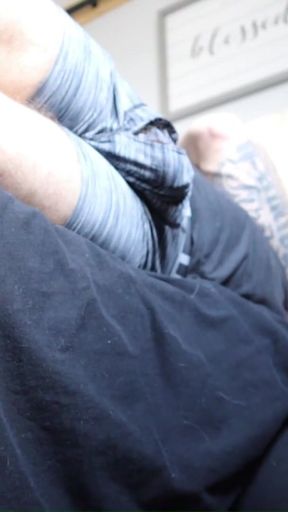 Stepdaughter gives her Stepdad a SNEAKY BJ - CUM FOR ME   Clip 1