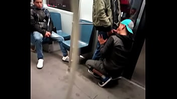 Mamada en el metro