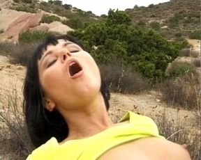This Amateur Babe Got Big Load of Cum in Her Mouth