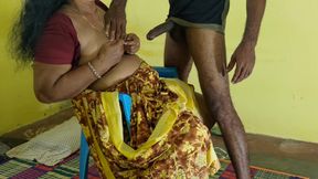 The House Owner, Aunty, Had Come to Collect Rent. I Engaged in Sexual Play with Her and Had Sex with That Mature Woman