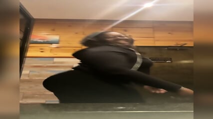 Big Booty Ebony Manager From Georgia Creampied On Lunch With Husband Calling