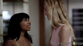 Hot lesbian babes licked the wet pussy of their new roommate Olivia Jayy
