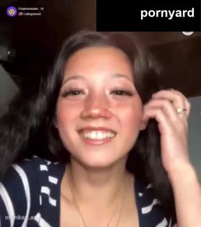 Amateur webcam girl gets a surprise reaction during homemade show