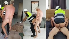 walter guess - o seguranca veio receber o pagamento mensal, recebeu foi muita pica no rabao - dropboyfloripa